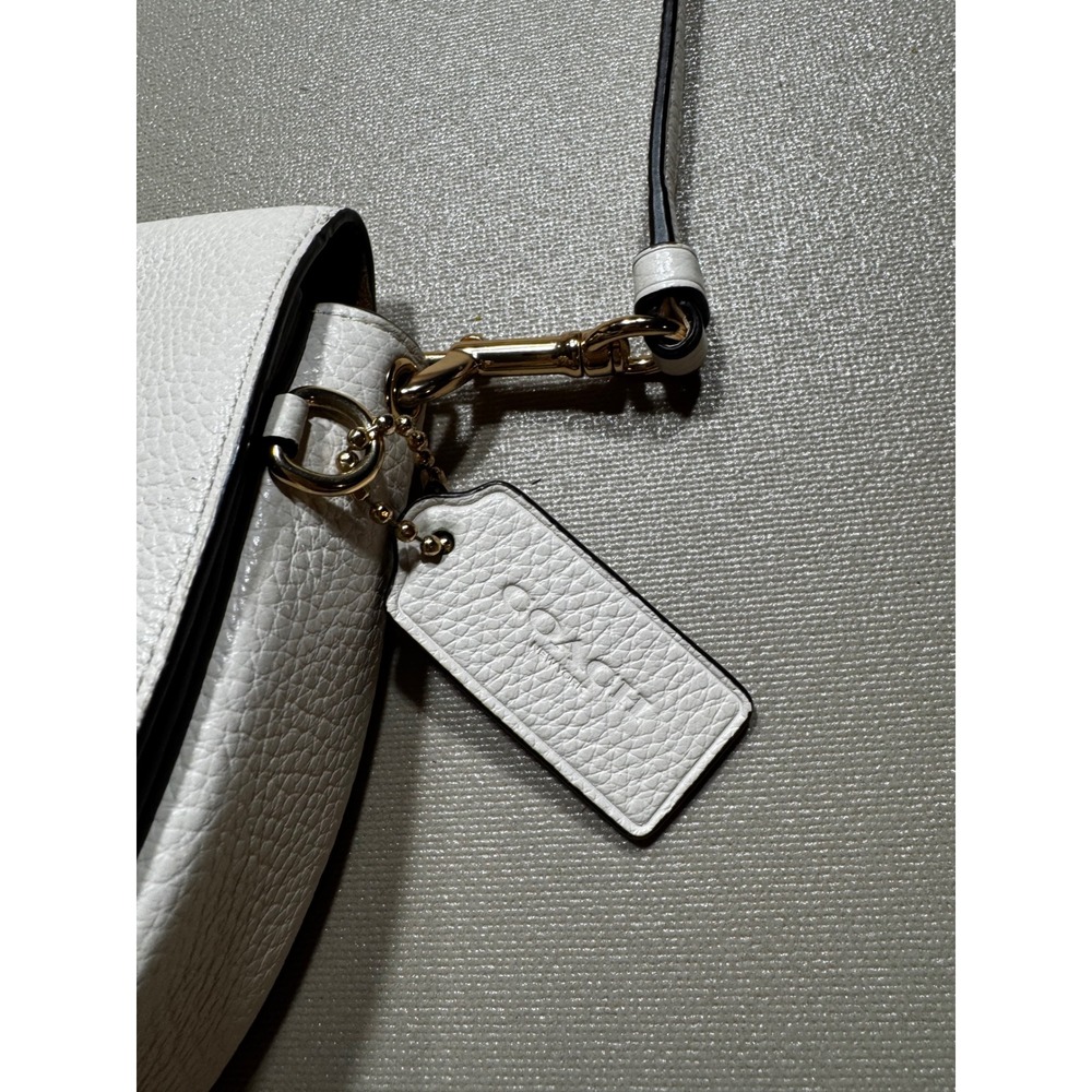 Coach Ellen Crossbody Bag Chalk White Pebbled Leather C1432 Gold Hardware - Picture 3 of 9